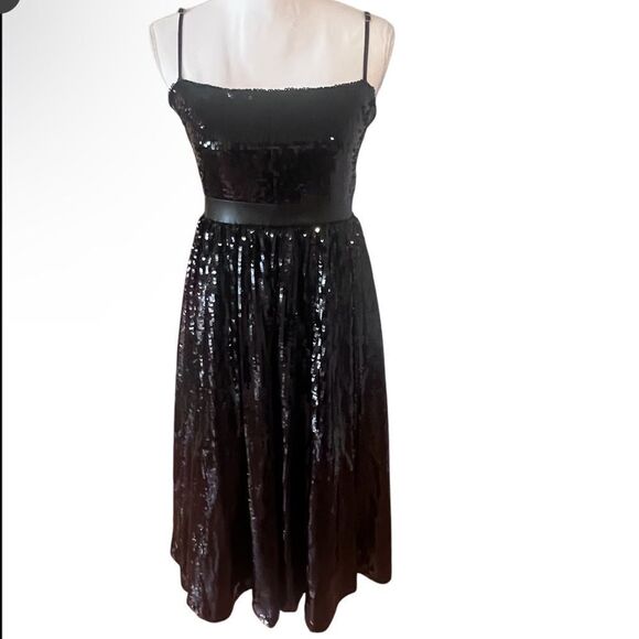 NWT WeWoreWhat Sequin Midi Dress in black size 8 women's - Picture 3 of 12
